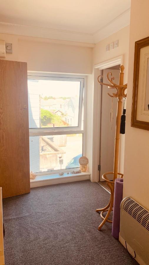 Sea Breeze Apartments Porthcawl Extérieur photo