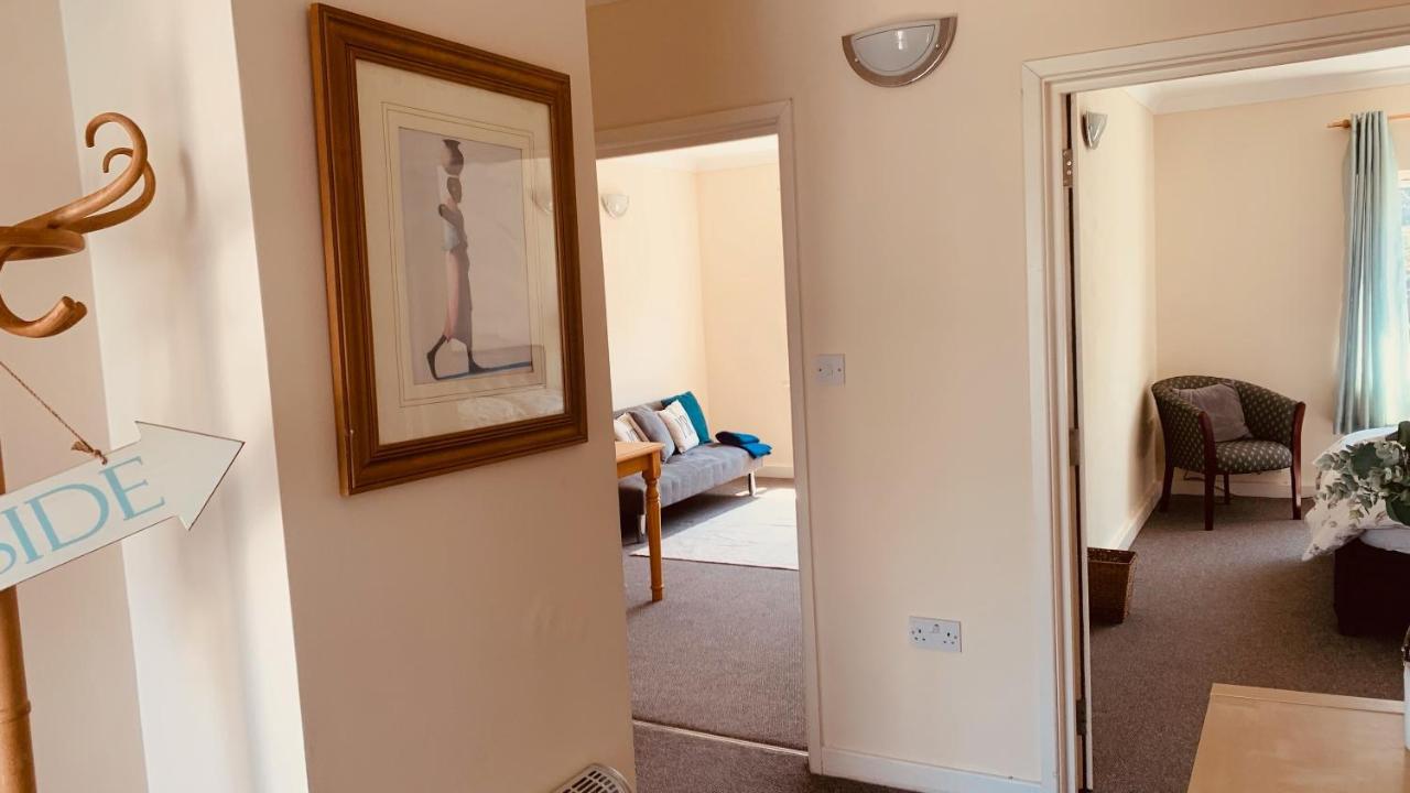 Sea Breeze Apartments Porthcawl Extérieur photo